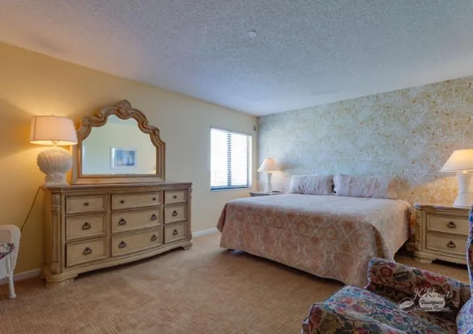 Dollar 411 Apartment